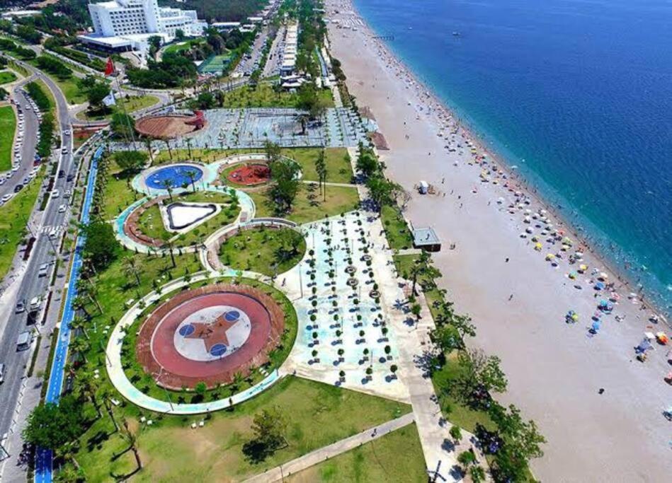Apartament 500 Meters To Konyaalti Beach, 2+1 Fully Furnished